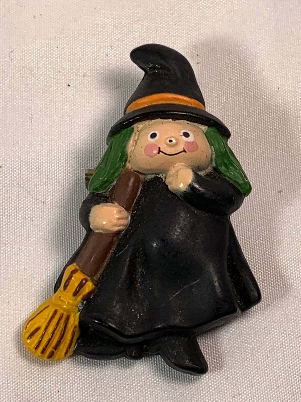 Halloween  Witch Pin by Fun World Vintage